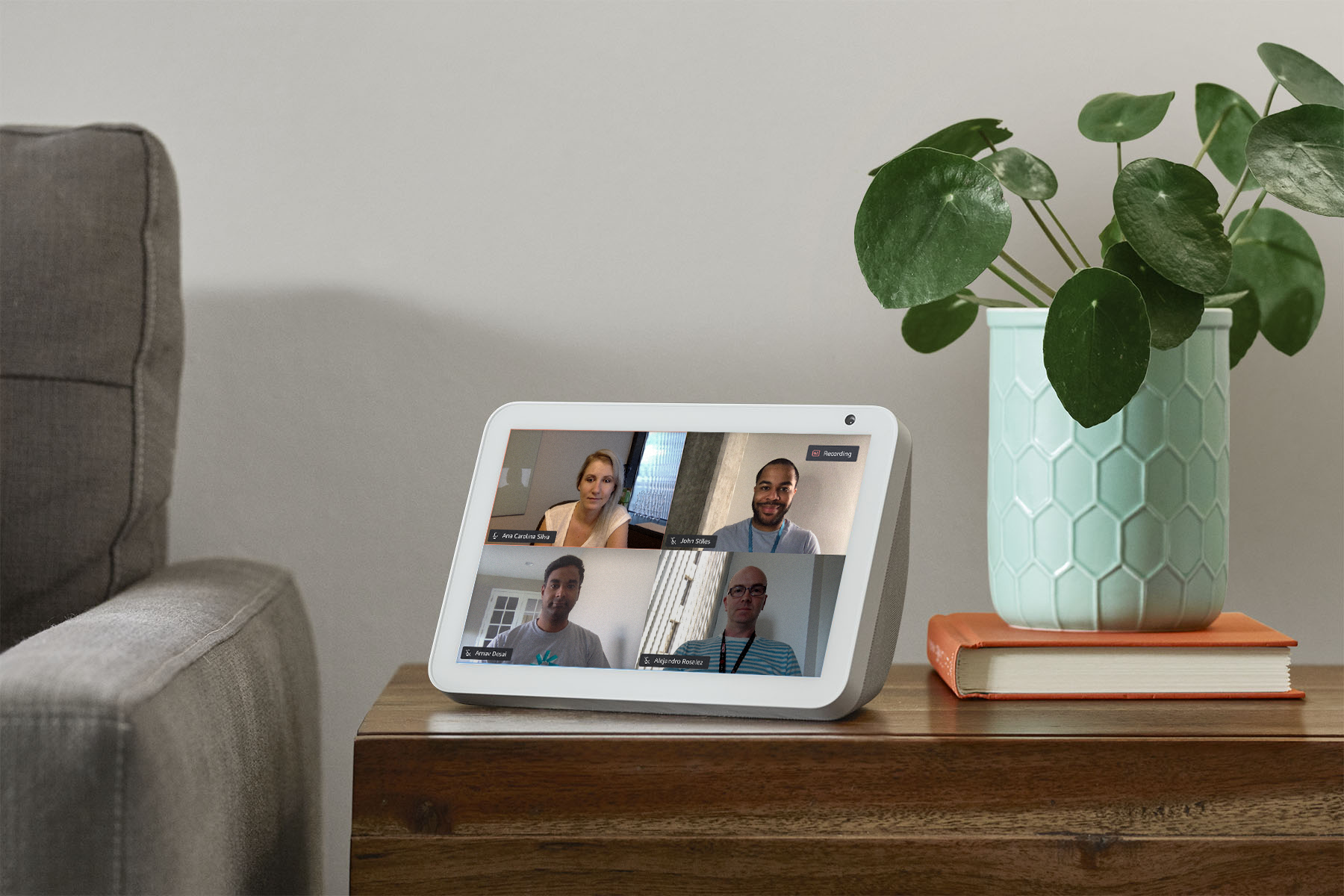 Amazon Chime now supports joining meetings from Echo Show 8 devices